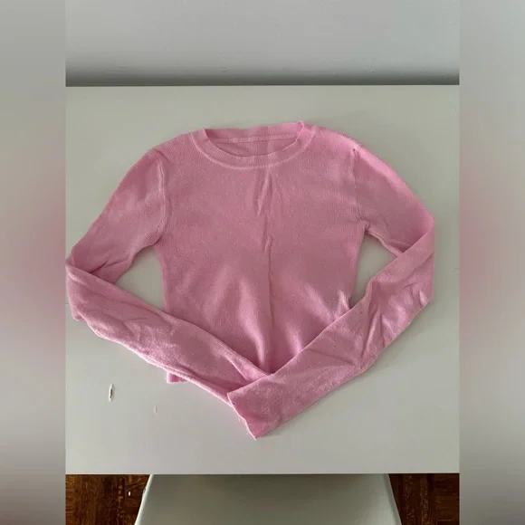 SHEIN RIBBED KNIT CROP SWEATER SUZE MEDIUM IN PINK - Picture 3 of 5
